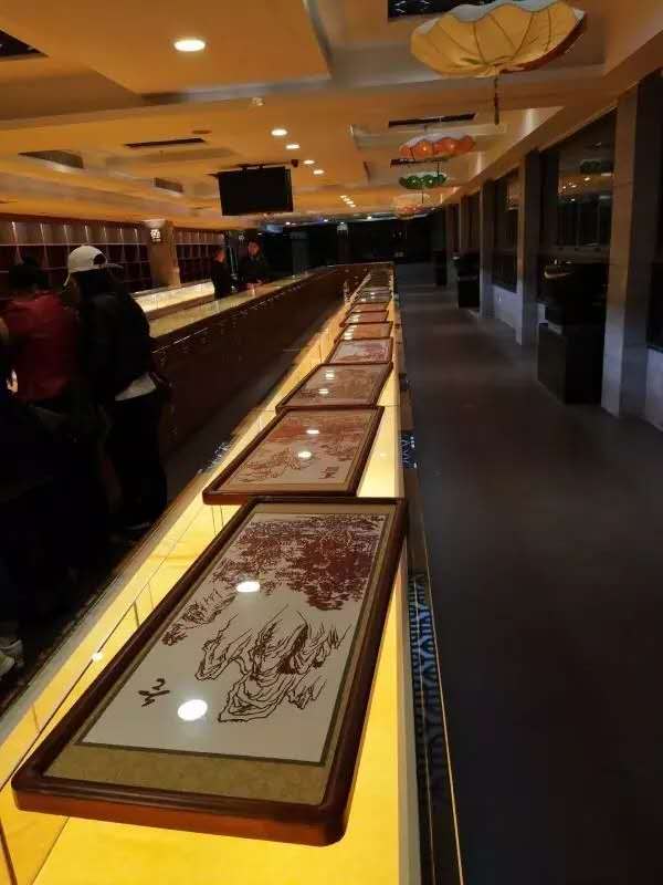 看萬山紅遍 瞻朱砂紅顏一一朱砂鳳凰分店開業(yè)